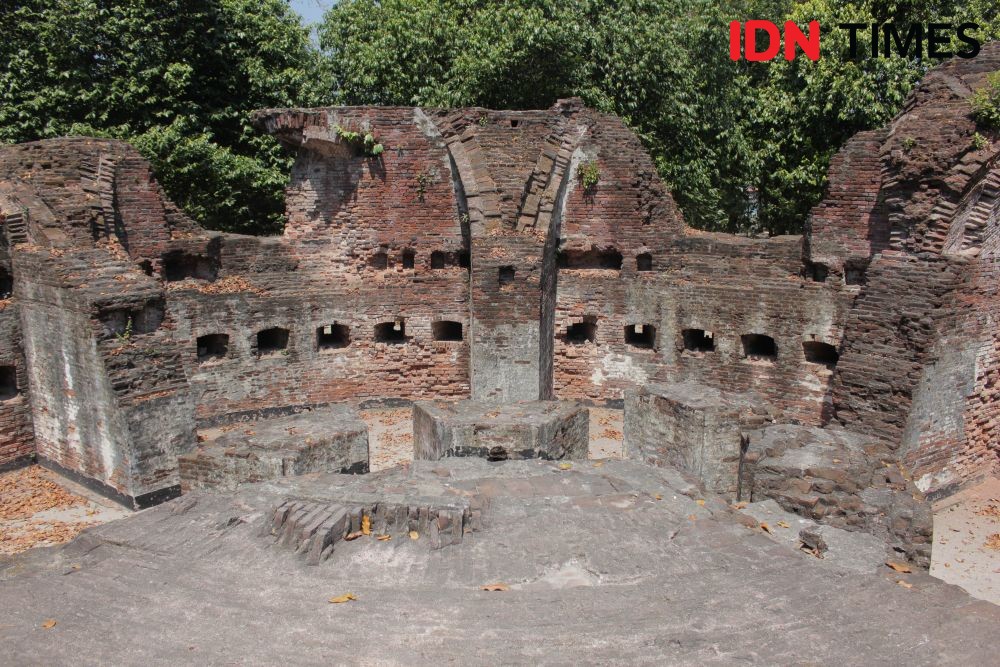 Menyusuri Reruntuhan Benteng di Pulau-pulau Jakarta