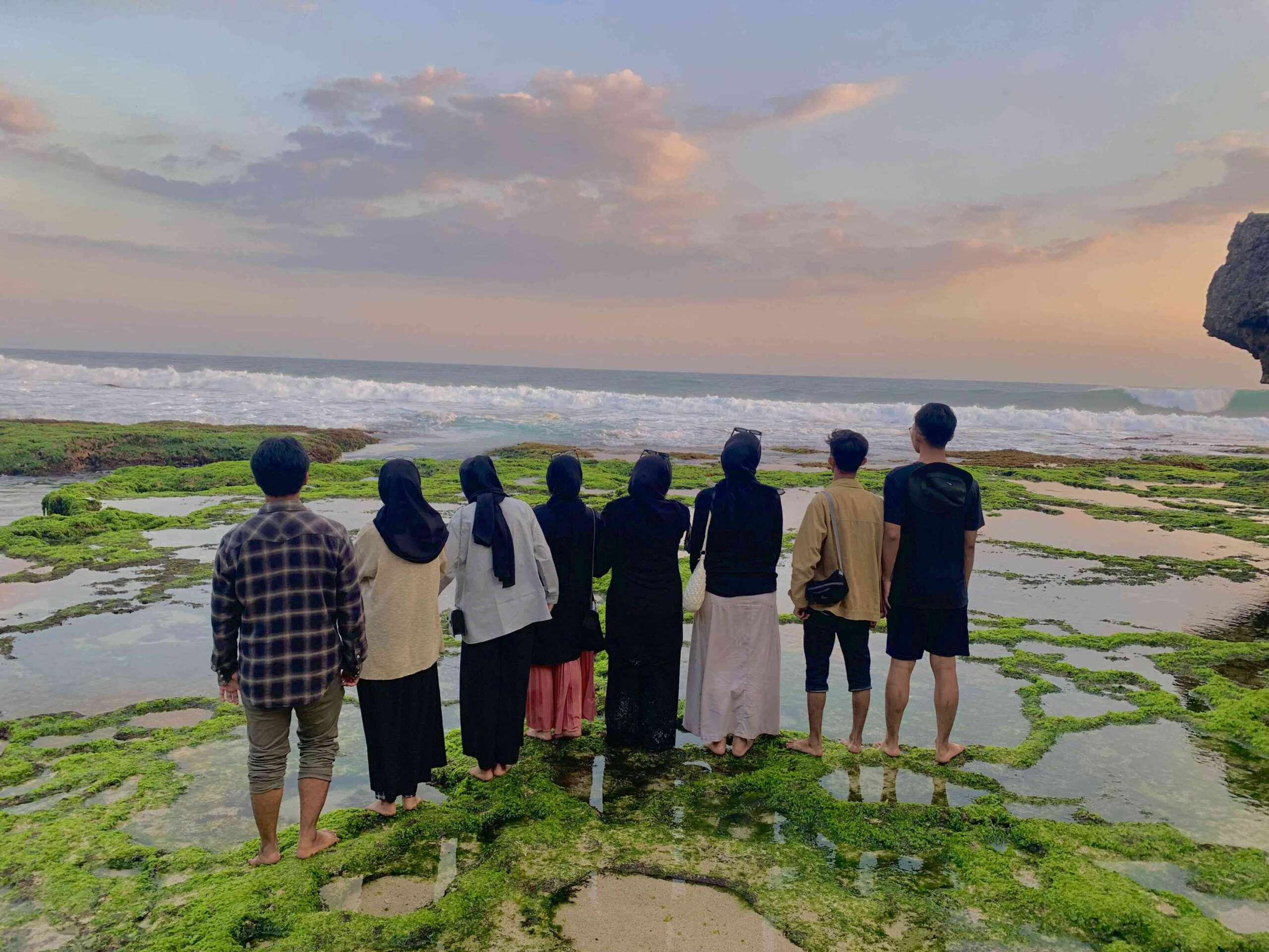 Keindahan Pantai Ngobaran, Sulit untuk Dilupakan