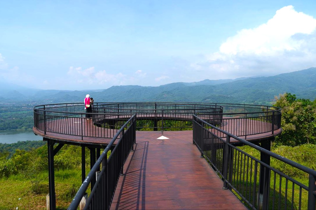 Taman Seribu Cahaya Sumedang